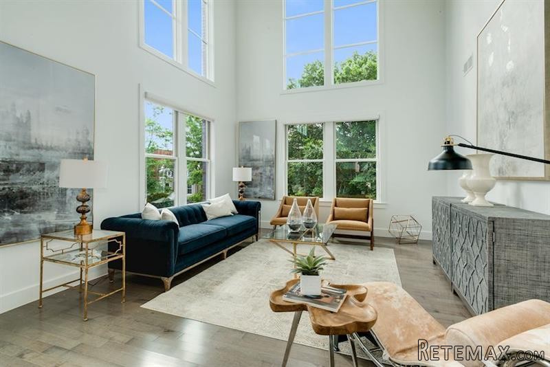 2 bedroom Apartment For Sale: 1767.. - 2
