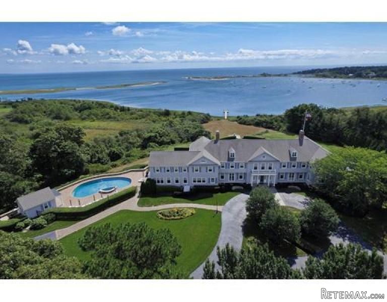 9 bedroom House For Sale: 421 Main..
