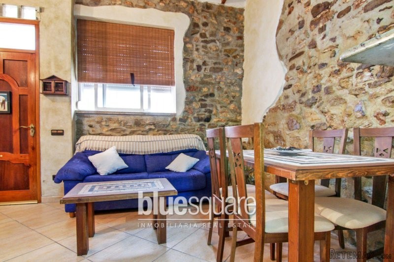 Quaint renovated 1-bedroom village house