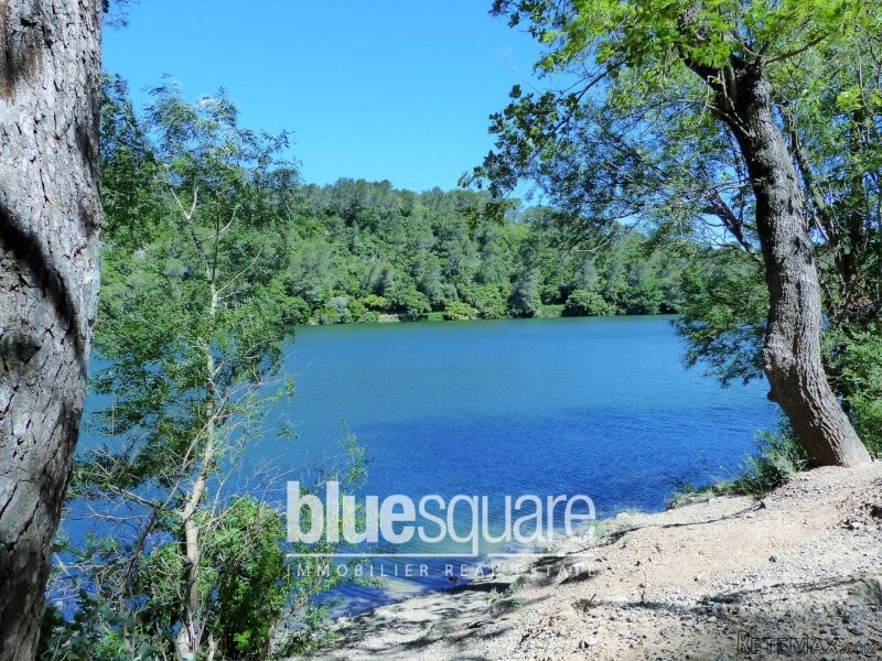 1.373 m2 building plot in Carces