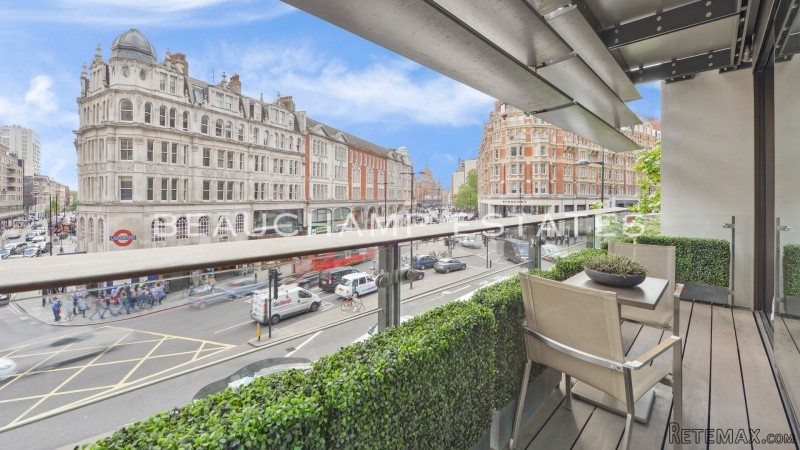 One Hyde Park, SW1