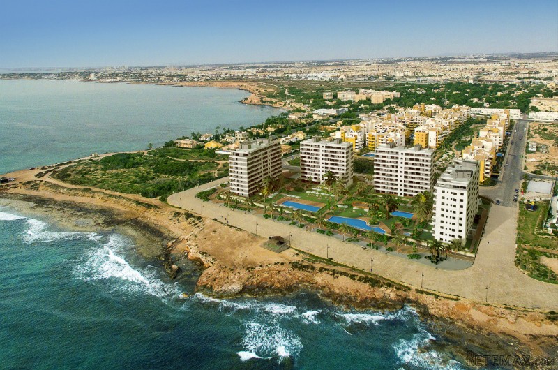 2 bedroom, 2 bathroom Apartment, (build..