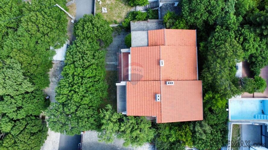 Novi Vinodolski, Klenovica, kuća sa 6 stanova - 3