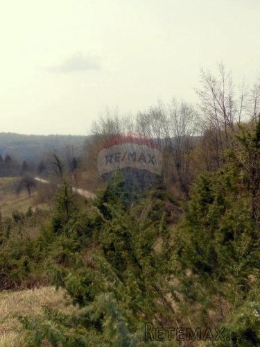 PARCELA U OAZI LOVAČKOG I PLANINSKOG TURIZMA - 3
