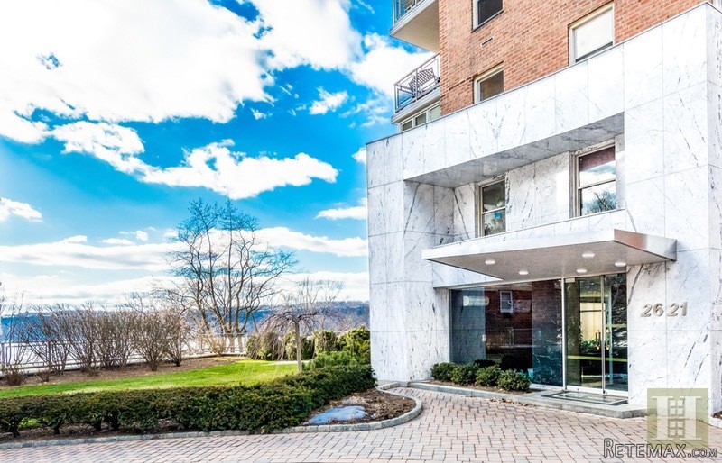 1 bedroom Apartment For Sale: 2621..