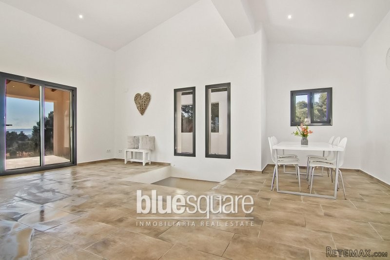 EXCLUSIVE. Stunning modern 5-Bedroom.. - 2