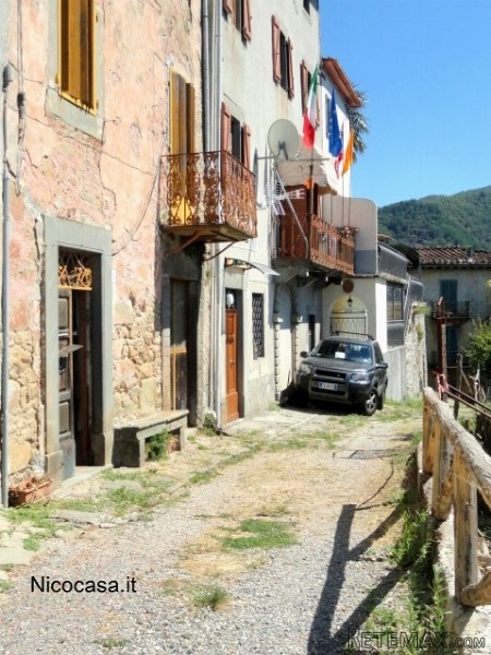 Village/town House - For Sale - - EUR..