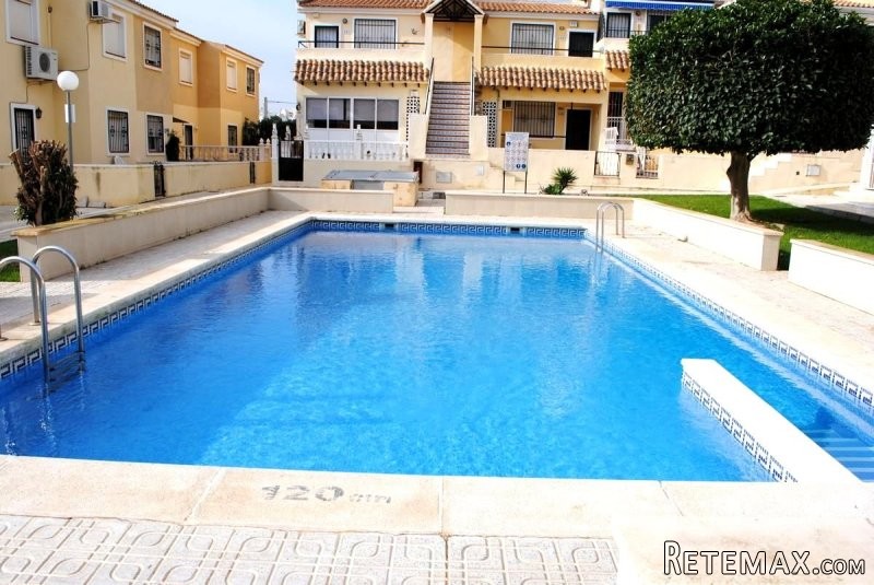 2 Bedrooms - Apartment - For Sale - 2