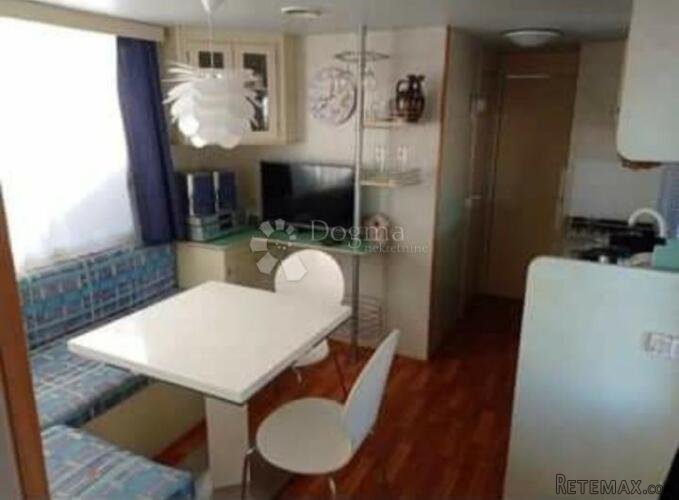 Građevinsko zemljište s mobilnom kućicom, Primošten - 2