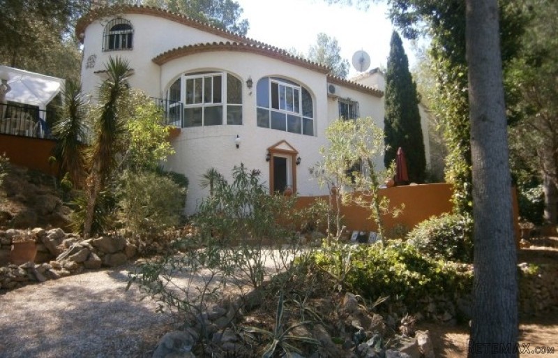Priced To Sell 5 Bedroom Villa With..