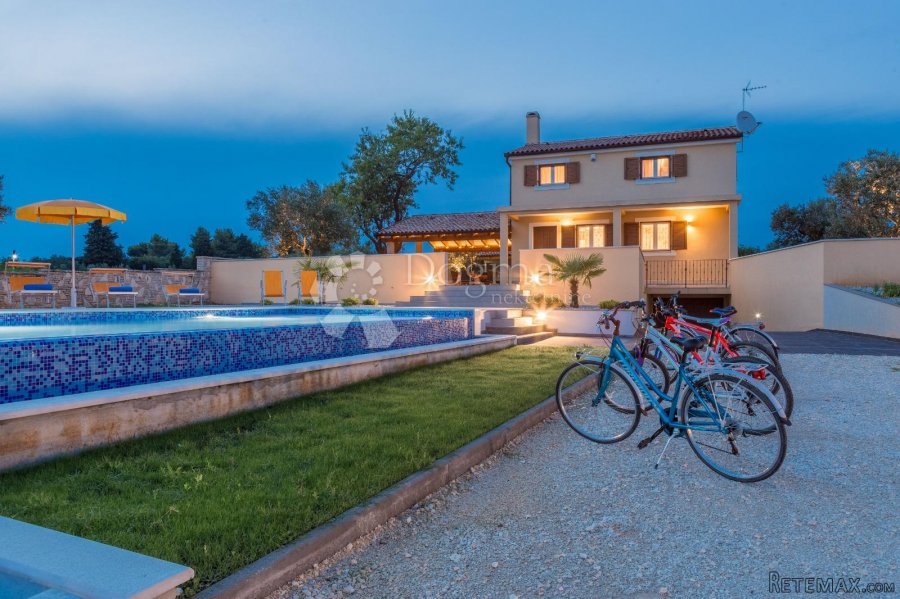 KUĆA SA POGLEDOM NA MORE, POTPUNA PRIVATNOST! 700 M OD MORA - 4
