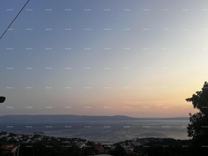 Prodaja velike, lijepe kuće sa 5 apartmana i prekrasnim.. - 5