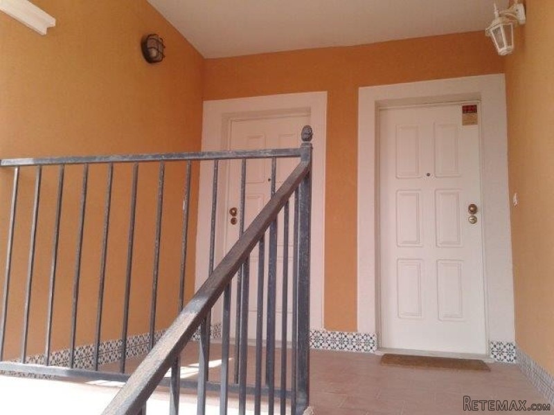 2 Bedrooms Apartment For Sale