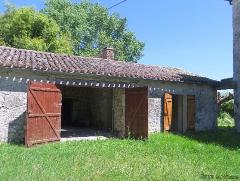 Stone House To Renovate With An.. - 2