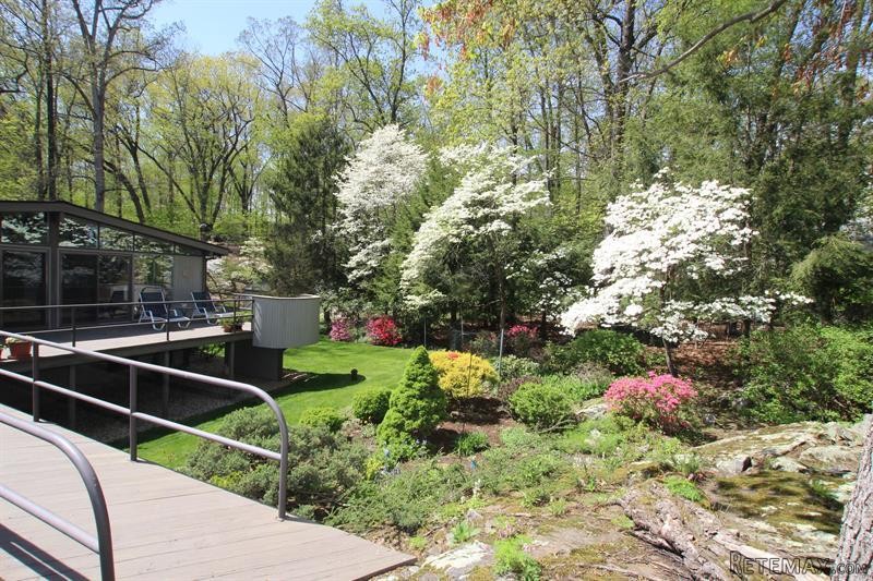 3 bedroom House For Sale: 4 Caradon.. - 2