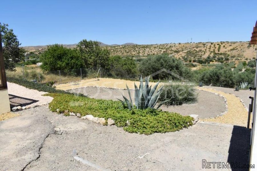 RESERVED/SALE AGREED JULY 2022 WITH VOSS HOMES - A recently.. - 10
