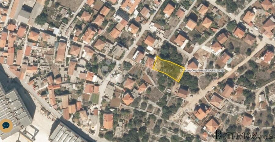 GRAĐEVINSKO ZEMLJIŠTE U BLIZINI CENTRA VELE LUKE - 2