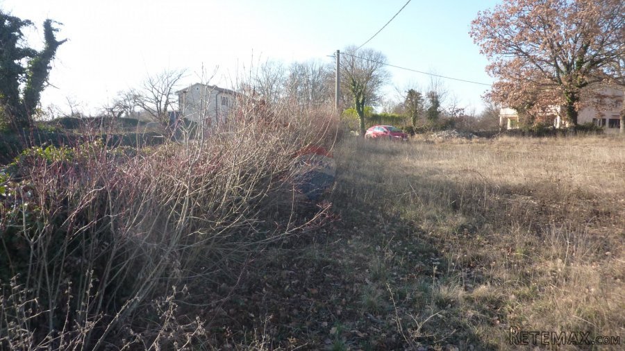 Lijepo građevinsko zemljište u Kringi-Tinjan - 2