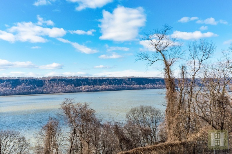 1 bedroom Apartment For Sale: 2621.. - 2