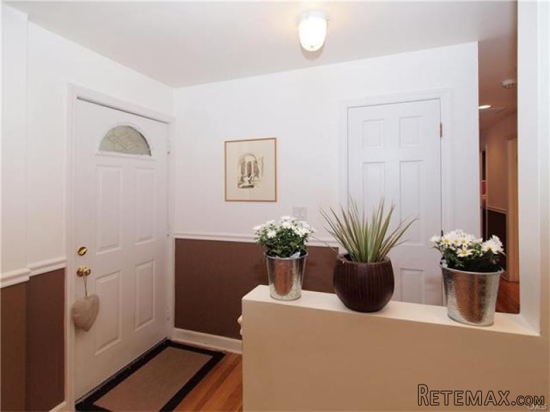 4 bedroom House For Sale: 97 GODFREY.. - 2