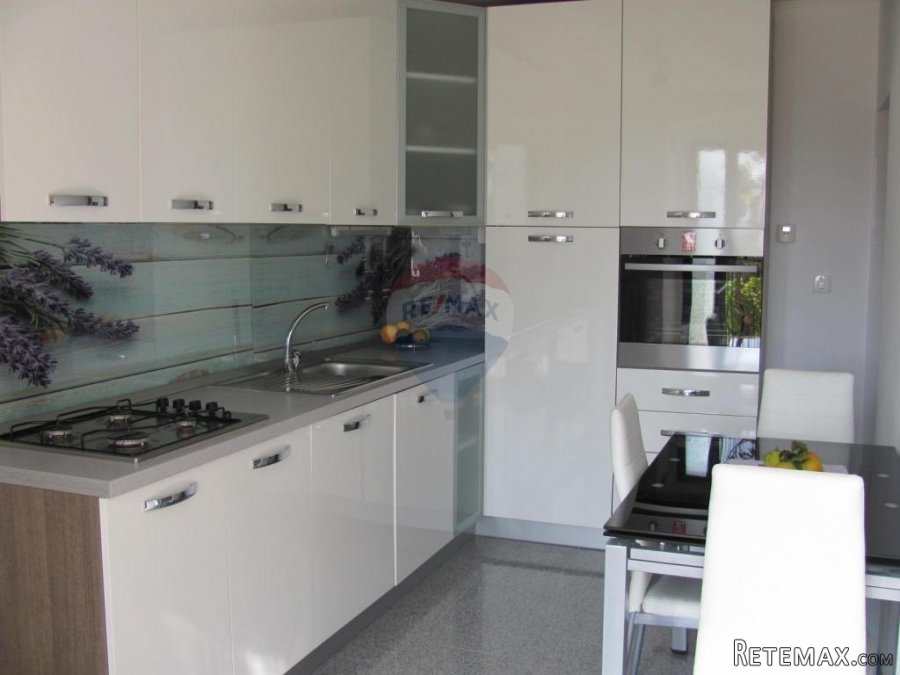 OPATIJA - apartman u centru, sa okućnicom - 4