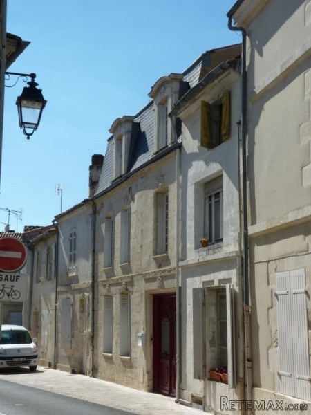 Townhouse For Sale St Jean D Angely - 2