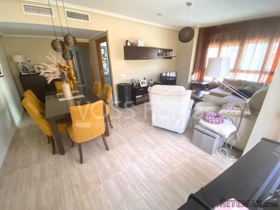 First floor with lift, 3 bed, 2 bath apartment great.. - 6
