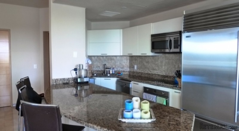 Condominium Grand Peninsula in Puerto.. - 2