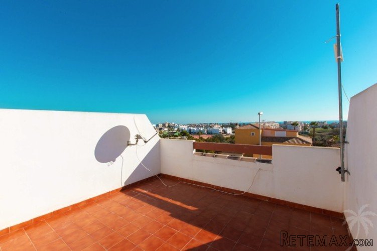 You will find this beautiful semi-detached house in Punta.. - 7