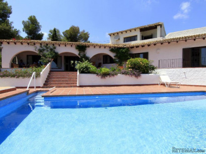4 Bedrooms - Villa - Alicante - For Sale - 2