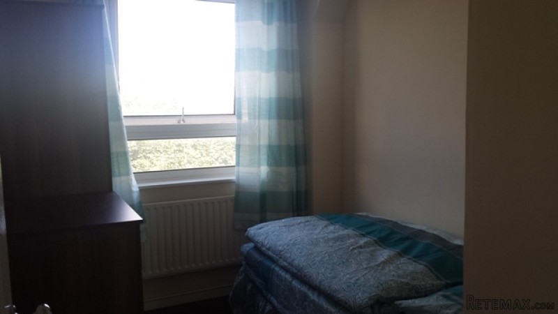 Single room, Zone 2, All saints