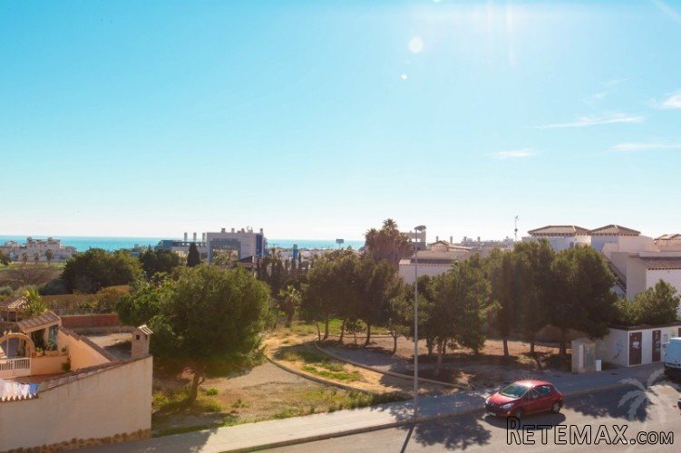 You will find this beautiful semi-detached house in Punta.. - 8