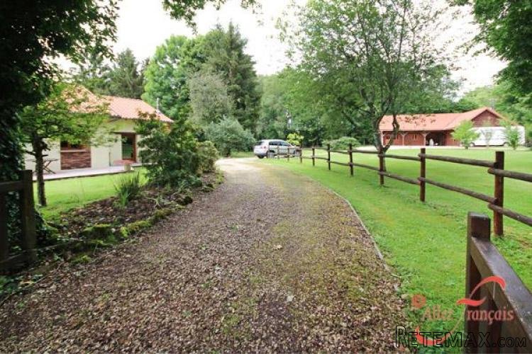 Chéronnac (Haute Vienne) - Immaculate two bedroom house in.. - 3