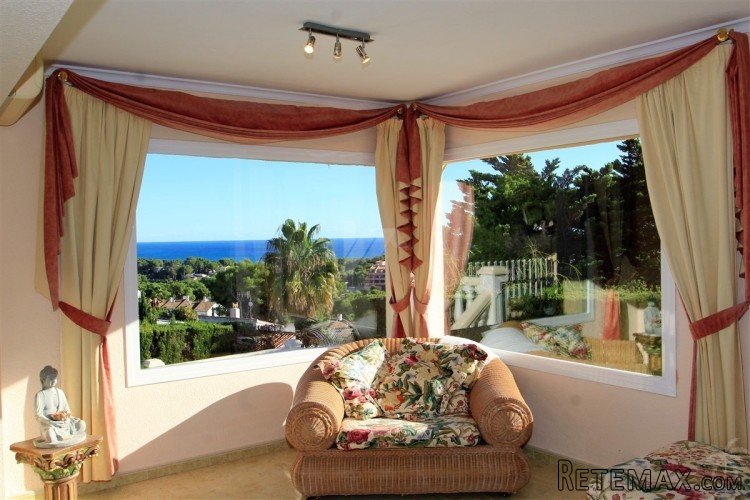 Sea view villa for sale in Moraira, walking distance to.. - 3