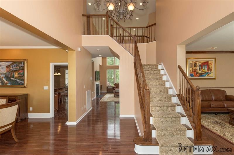 4 bedroom House For Sale: 4 Wallace Dr.. - 2