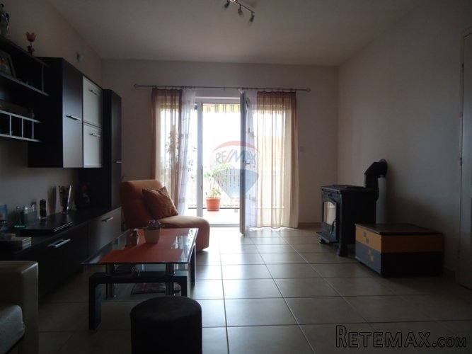 Lijepa kuća u Puli s pogledom na more - 4