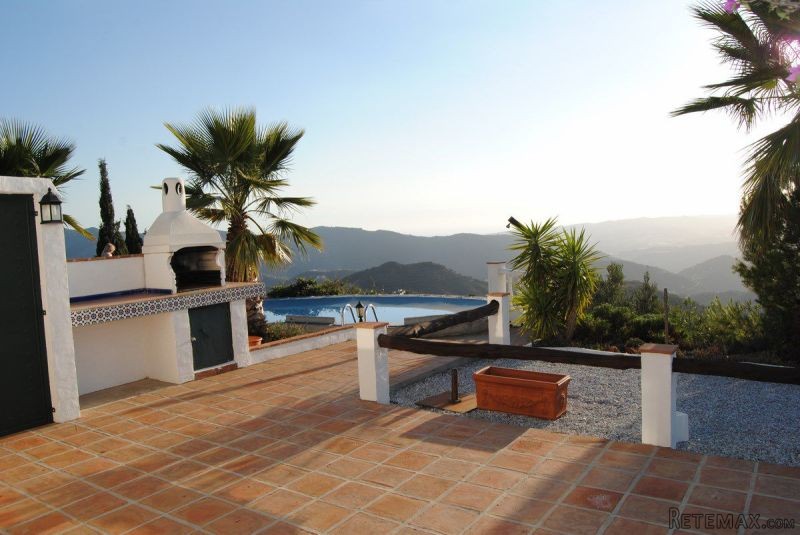 Chalet for Sale in Canillas De Aceituno.. - 2