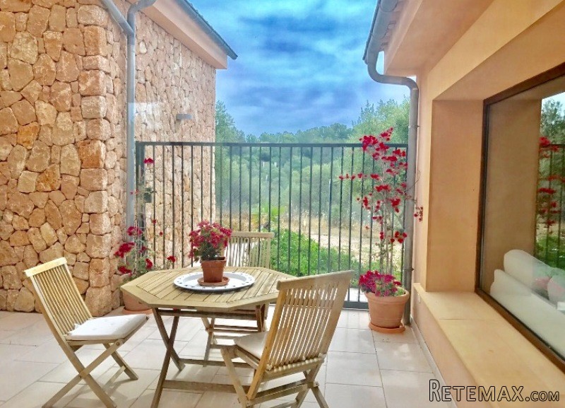 Country House With Pool In Santa Maria..