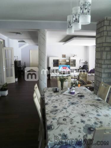 Dražice, nova samostojeća kuća s velikom okućnicom i bazenom - 10