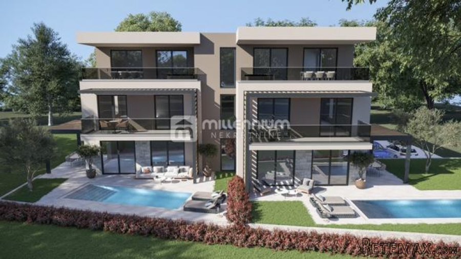 Istra, Poreč, dvoetažni 3s+db apartman s bazenom, 152.13m2