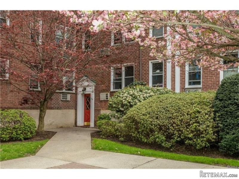 3 bedroom Commercial Property For Sale:..