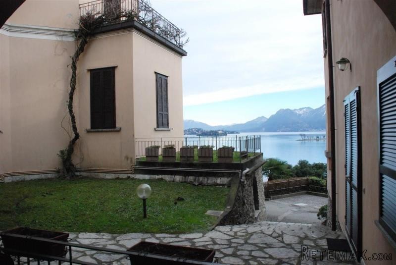 Exclusive Residence Facing The Lake.. - 2