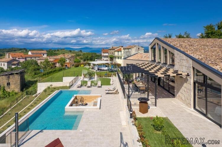 IMPOZANTNA VILLA S BAZENOM I MASLINIKOM U SRCU ISTRE! - 2