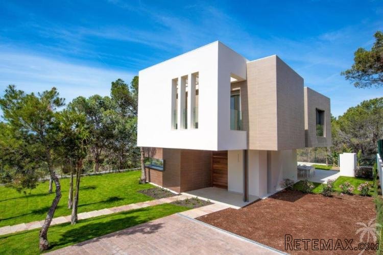 This prestigious project will house 6 spacious, modern.. - 2