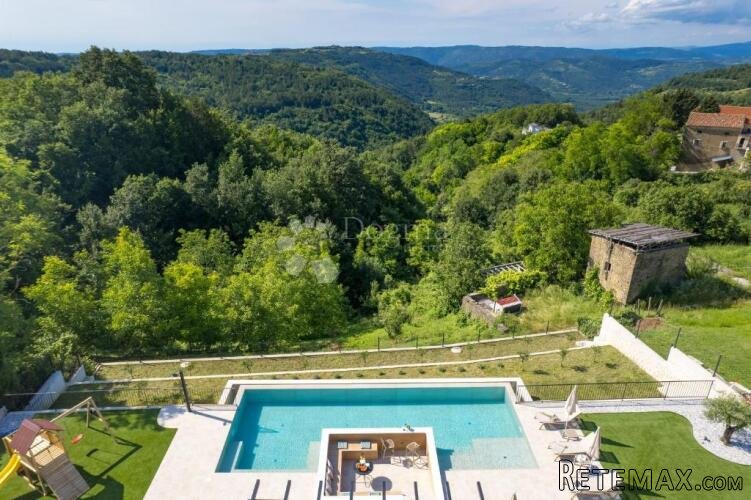 IMPOZANTNA VILLA S BAZENOM I MASLINIKOM U SRCU ISTRE! - 3