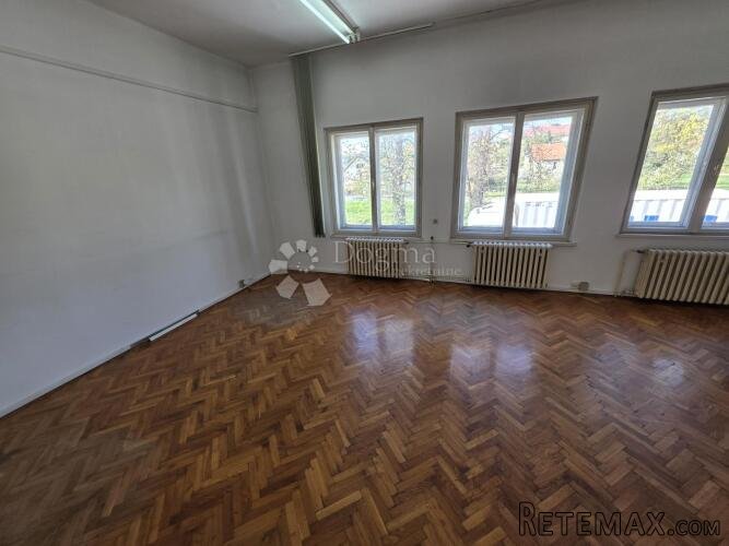 Najam uredskog prostora cca 298m² - 8 ureda, spremište - 3