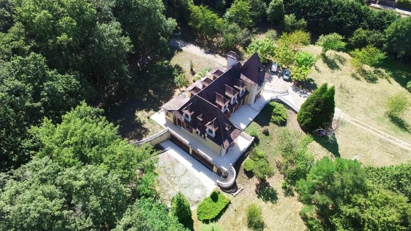 Superb Modern Chateau With Land - 2
