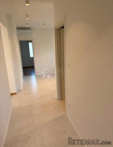 Vojak-97m2,3skl,kompletno adaptiran ,balkon, - 3