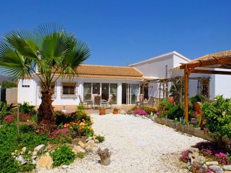 Villa in Arboleas