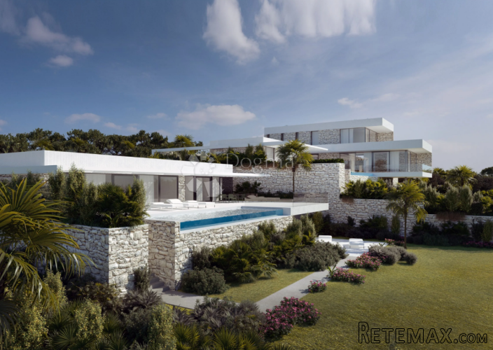 Ekskluzivno građevinsko zemljište s projektom i panoramskim